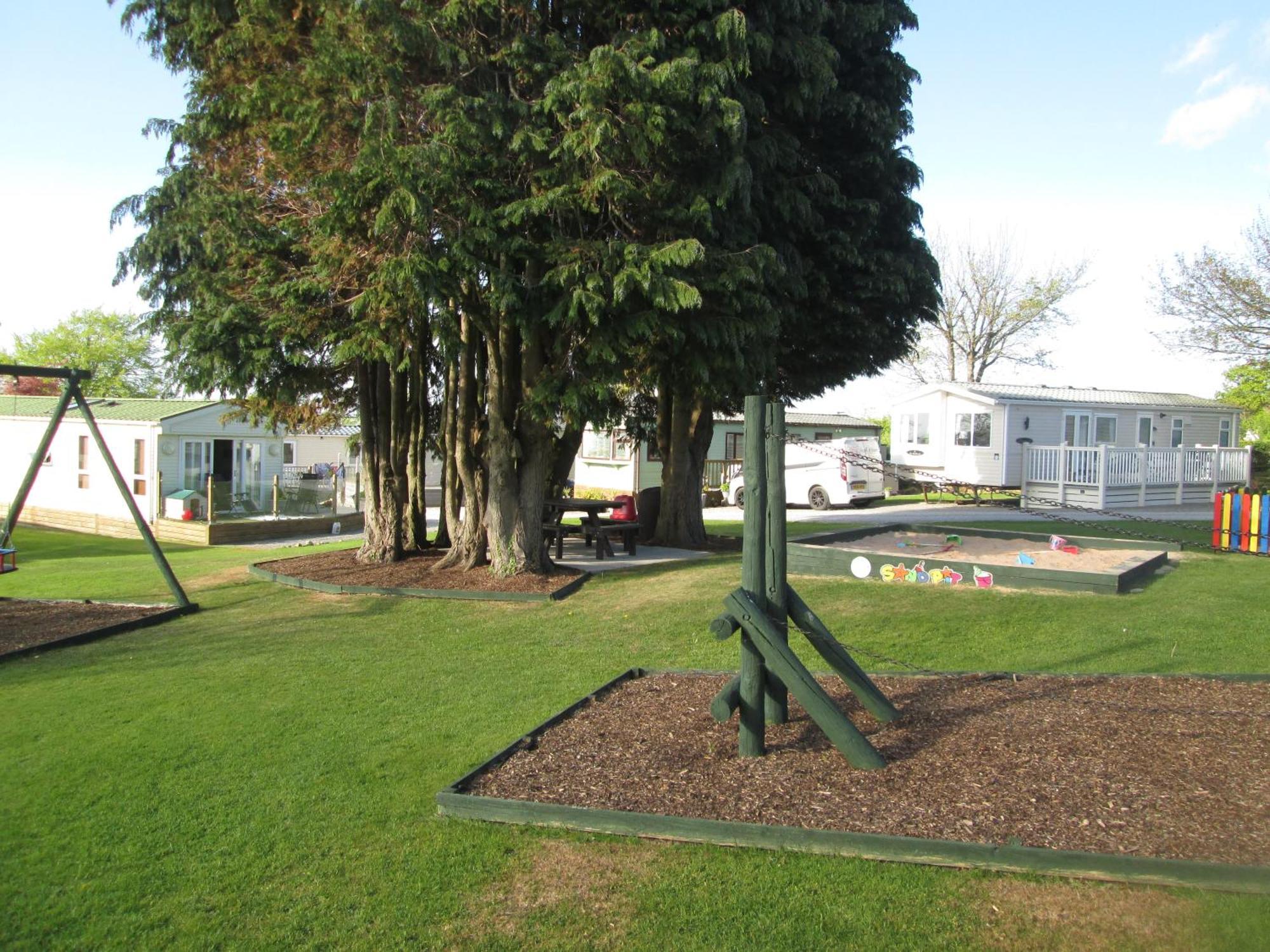 27 The Beeches, Gilcrux, Nr Cockermouth, Cumbria Hotel Exterior photo
