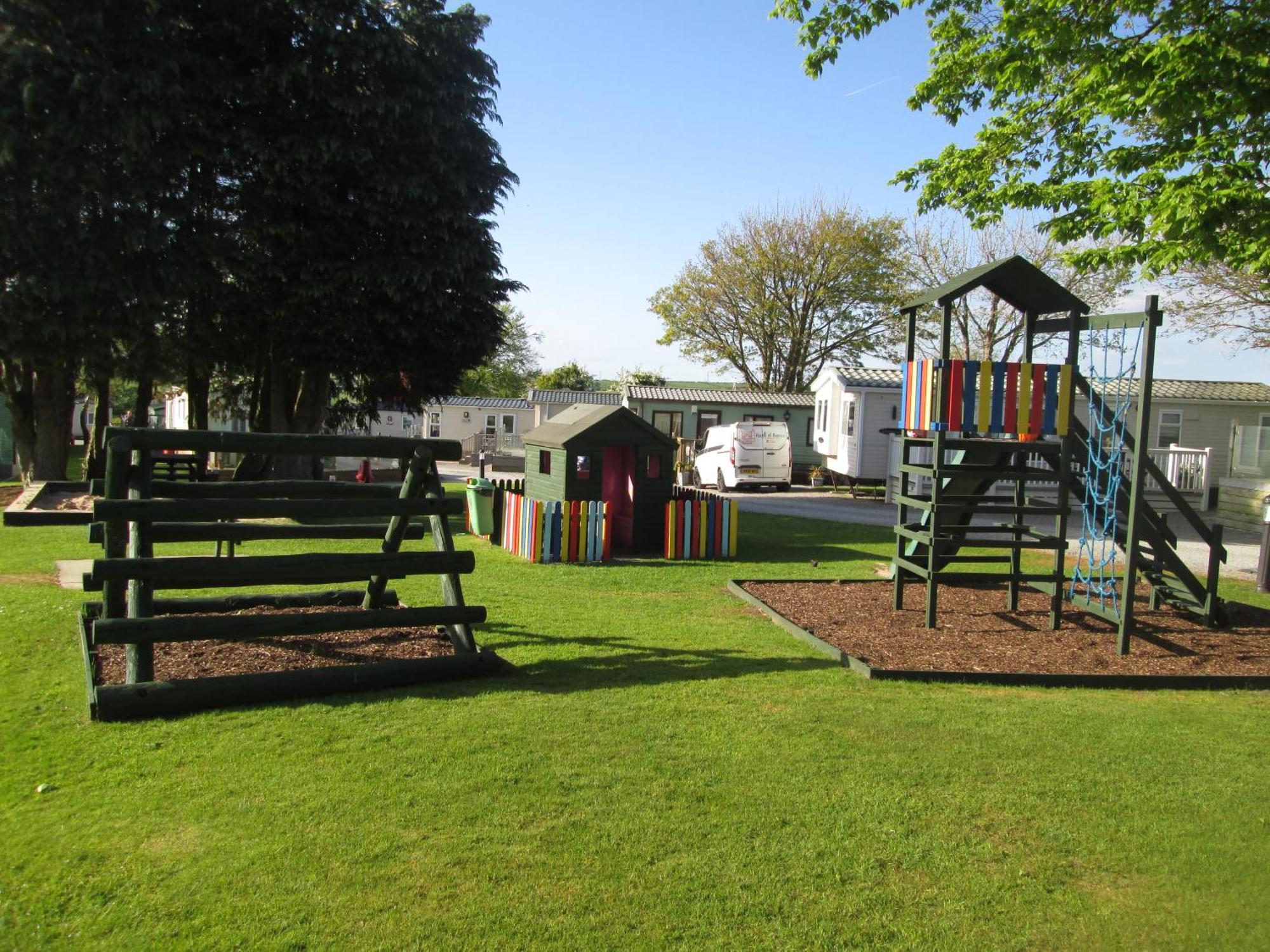 27 The Beeches, Gilcrux, Nr Cockermouth, Cumbria Hotel Exterior photo